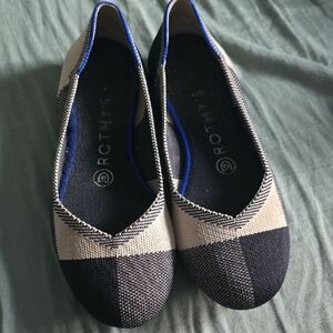 Rothy's Navy and Cream Plaid Knit Ballet Flats